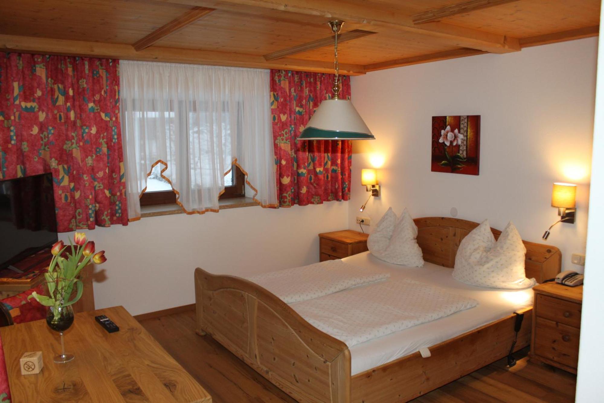Otto Steiner Appartements Pension Ellmau & Wilder Kaiser Bagian luar foto