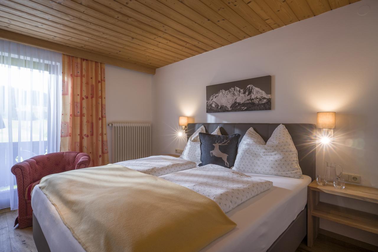 Otto Steiner Appartements Pension Ellmau & Wilder Kaiser Bagian luar foto